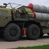 У БІЛОРУСІ ПОМІТИЛИ РУХ РАКЕТНИХ КОМПЛЕКСІВ С-400: ЩО ВІДОМО