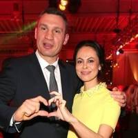 Отакої: мер Києва Кличко розлучається