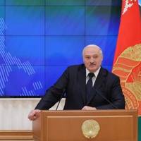 Лукашенко заявив, що розв'язка в Україні близька через конфлікт. В ОП заперечили