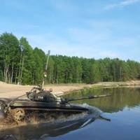 Збройні провокації і спроба втягнути Білорусь у війну: Жданов оцінив загрозу від поміченого в РБ ешелону