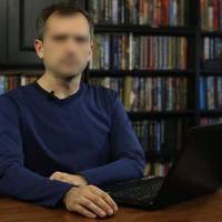 Блогер, який називає себе головним спікером війни, піде під суд