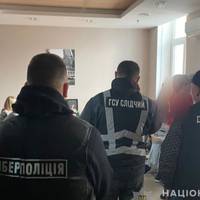 Привласнили зібрані для ЗСУ майже 9 млн гривень: в Україні затримали членів 