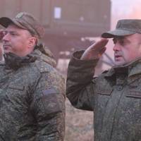 До Білорусі прибувають ешелони російських військових