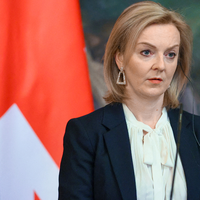 Прем'єрка Британії оголосила про відставку