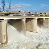 РФ замінувала Каховську ГЕС: Зеленський попередив про катастрофу в разі підриву