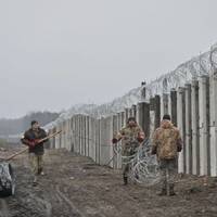 Білорусь обурена тим, що Україна зміцнює свій кордон