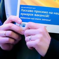 Щонайменше 5 мільйонів людей в Україні втратили роботу – Мінекономіки