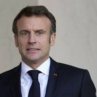 Макрон заявив, що Росії необхідні 