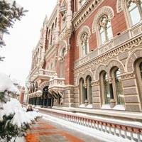 Нацбанк збільшив продаж валюти на 40%