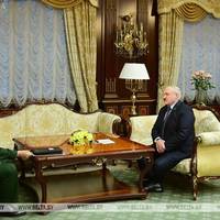 Лукашенко на зустрічі з Шойгу лякає війною до останнього 