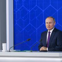 Путін уперше за 10 років скасував щорічну пресконференцію