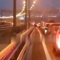 Росіяни тікають на материк: Після нічної 