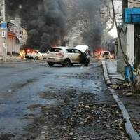 Ранковий обстріл Херсона: горіло 66 автомобілів