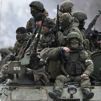 Росіяни відвели військове командування з Кремінної – Гайдай