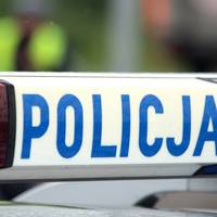 Навкруги була кров, донька кричала: у Польщі в руках жінки вибухнув пакунок