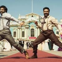 Індійський фільм RRR, знятий у Києві, отримав Золотий глобус 2023