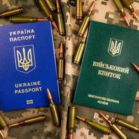 Що робити, якщо прийшла повістка чоловіку, який за кордоном: пояснення юристки