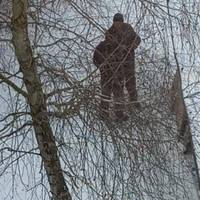 Під час повітряної тривоги з території біля укриття у Хмельницькому вигнали двох п’яничок