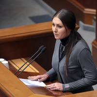 Софія Федина: Нема грошей для військових? Заберіть з доріг, марафону, прокуратури та ДБР!