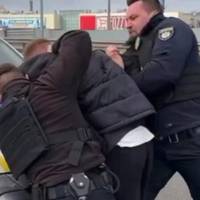 Скандальне відео із затриманням “мажора” на BMW у Києві. Те, що з ним зробила поліція варте аплодисментів