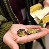 Обдеруть до нитки: за несплату боргів можуть конфіскувати навіть брудний посуд українців