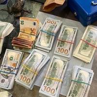 Все просто: є бабки = хворий. Нема бабок = “годєн!” Навіть якщо інвалід… Ціна питання -$ 3000. Лікарі штампували чоловікам “діагнози” для виїзду за кордон