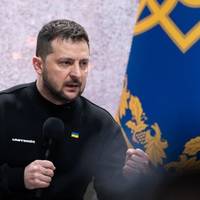 Зеленський різко відповів журналістці з каналу Порошенка