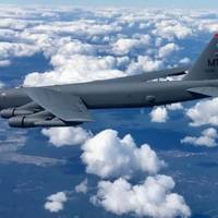 Ядерний бомбардувальник США пролетів вздовж кордону Росії. Його супроводили винищувачі Польщі