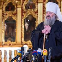 В УПЦ МП не збираються залишати територію Лаври. Паша 