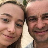 Молода дружина Павлика нестандартно посміялася з українок, які її соромили: 