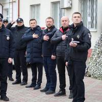 У Тернополі нагородили патрульних, яких підозрюють у розкраданні гуманітарної допомоги