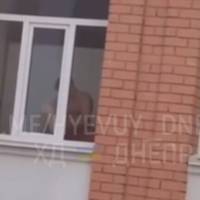 Пара на очах у студентів зайнялася сексом в університеті внутрішніх справ: розпусників шукають (відео)