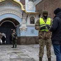 ГУР про обмін попів УПЦ МП на військових: на прикладі Медведчука