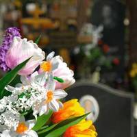 А ви це знали? Чи можна на Великдень ходити на цвинтар – відповідь церкви категорична