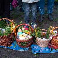 Дві області вирішили скоротити комендантську годину на Великдень