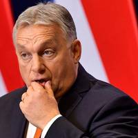 Україна занадто дорого обходиться ЄС - Орбан