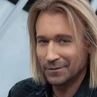 Олег Винник повернувся до соцмереж та спантеличив шанувальників