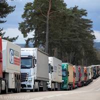 Польща заборонила імпорт десятків видів продукції з України: повний перелік товарів