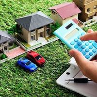 Українцям почали нараховувати податки на землю та нерухомість: хто має платити