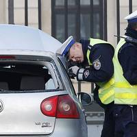 У Польщі у ДТП розбилась родина з України: молода жінка померла, її дитина у лікарні