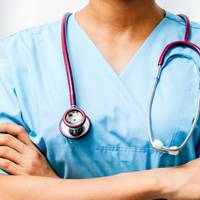 Хлопчик помер у матері на руках до приїзду 