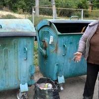 Я кинув шматок хліба в обличчя безпритульній, а вона пробурмотіла: – Всяка біда хлібом заїдається. Я мало не зомлів. – Звідки ви знаєте цю приказку