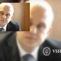 Обвинувачений в держзраді екссуддя з Криму працює у військкоматі Дніпра (Відео)