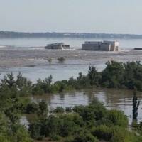 Поки українці гинуть від наслідків теракту рф, Червоний Хрест допомагає росіянам