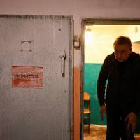 Міську влада Львова звинуватили у списанні десятка бомбосховищ під час війни: що відомо