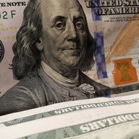 У НБУ пояснили, які долари не будуть приймати в обмінниках