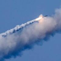 Масштабна повітряна тривога в Україні. На Хмельниччині пролунали вибухи, працює ППО