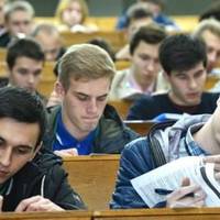 Юрист пояснив, які студенти не зможуть вступити без військового квитка