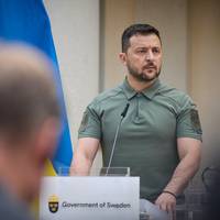 Зеленський про свої півтора року війни: помилок було достатньо