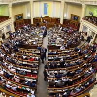 Нардепи збирають підписи, щоб заборонити Московську церкву в Україні